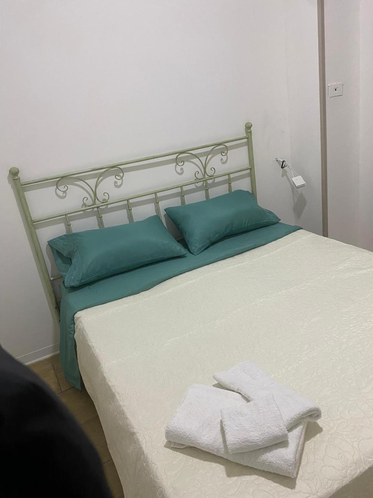 Home Rebecca Napoli Bagian luar foto